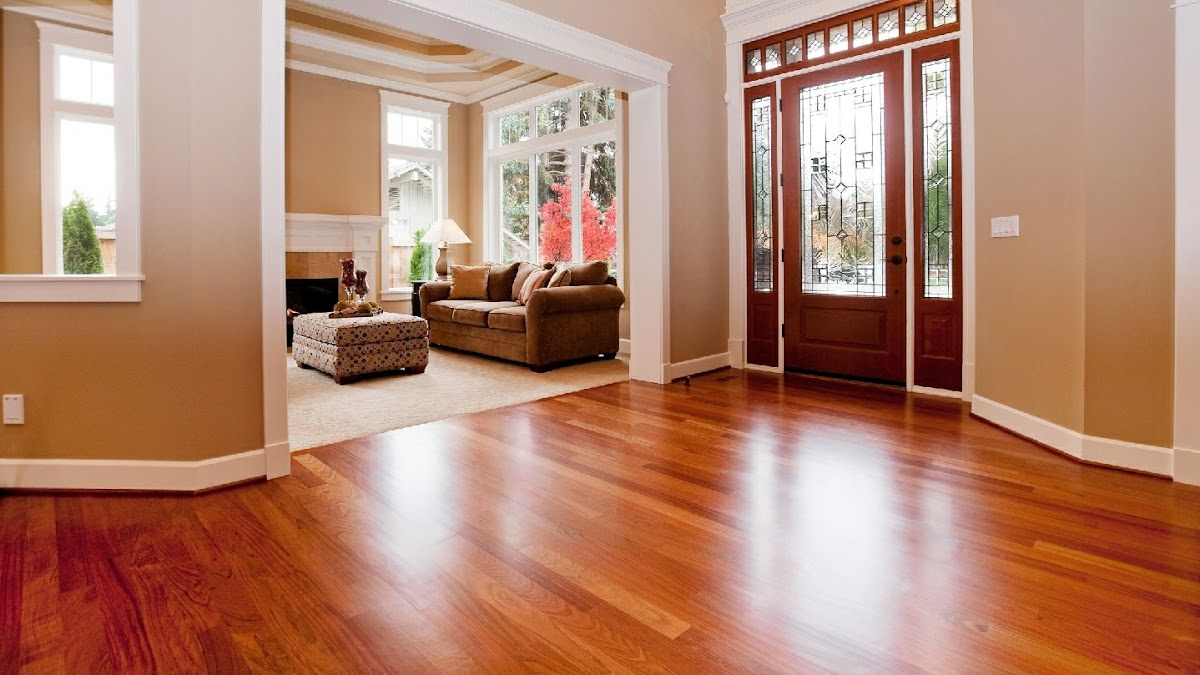 Juarez Hardwood Floor Specialist Contractor in Los Angeles, CA photo
