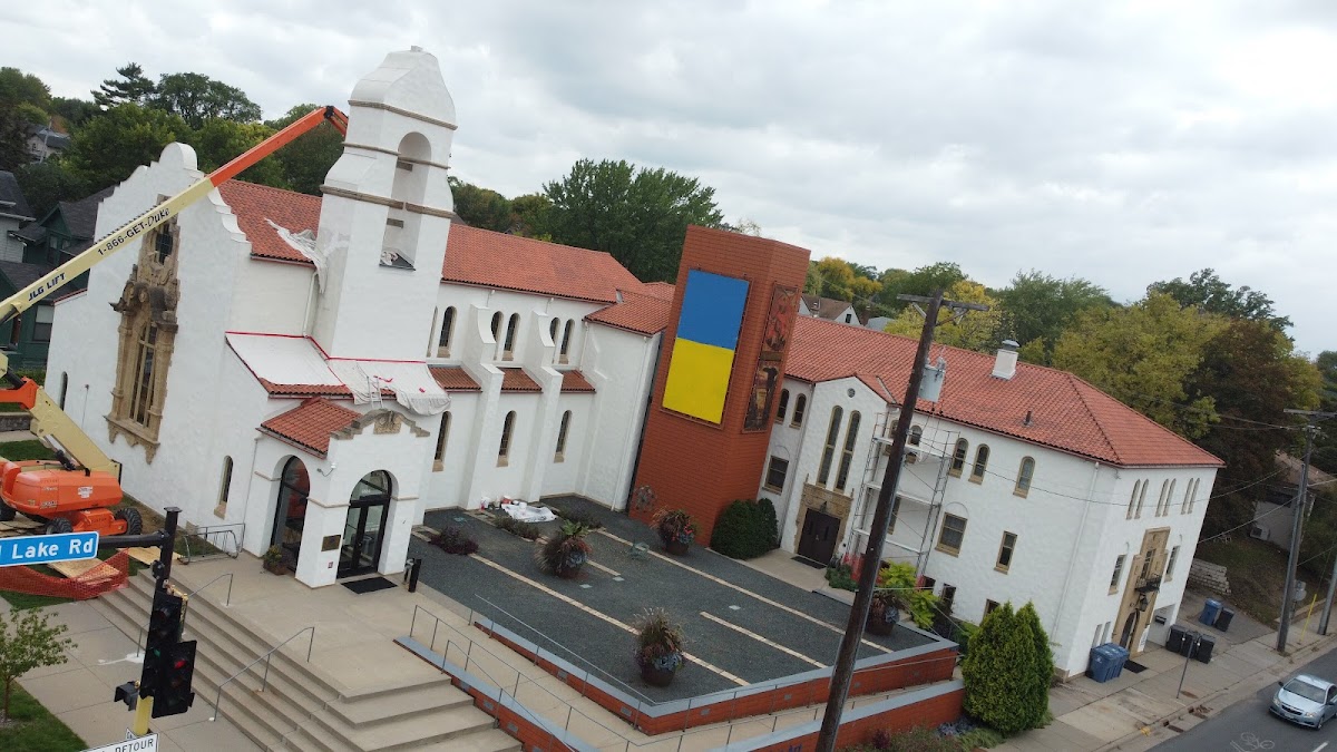 WE Nelson Stucco & Exteriors, INC. Roofing Repair