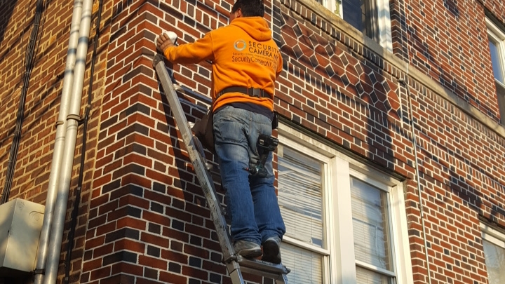 Security Camera Bronx Mobile Phone Repair in Bronx, NY photo