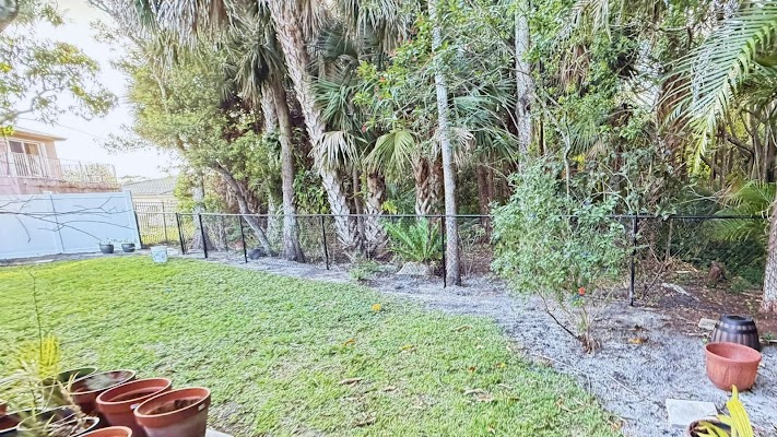 Gallery photo for Superior Fence & Rail of Palm Beach Area in Palm Springs, FL