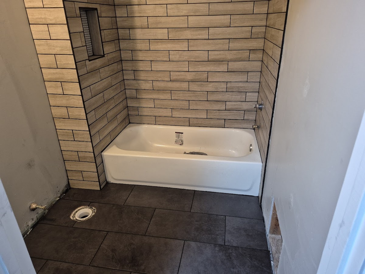 The Shower & Floor Co of GA LLC local service