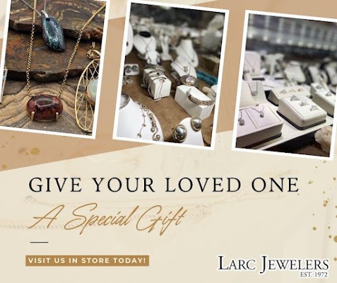 Gallery photo for Larc Jewelers in Glen Ellyn, IL