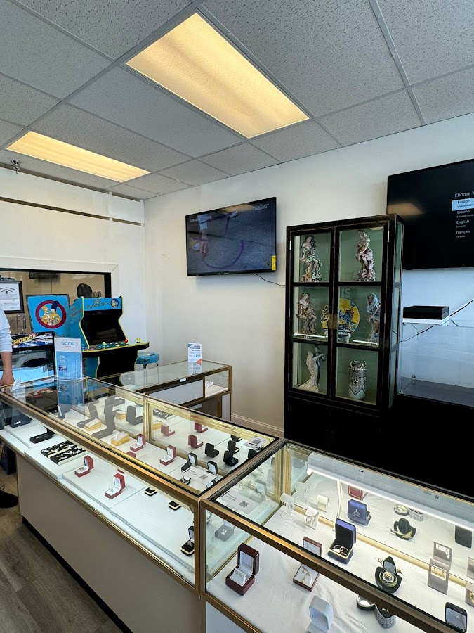 Cash Pawn Mobile Phone Repair in Carol Stream, IL photo