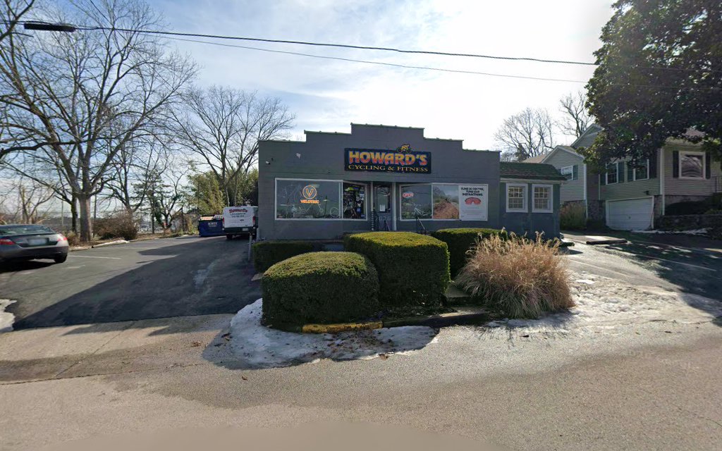 Howard's Locksmith Service gallery photo