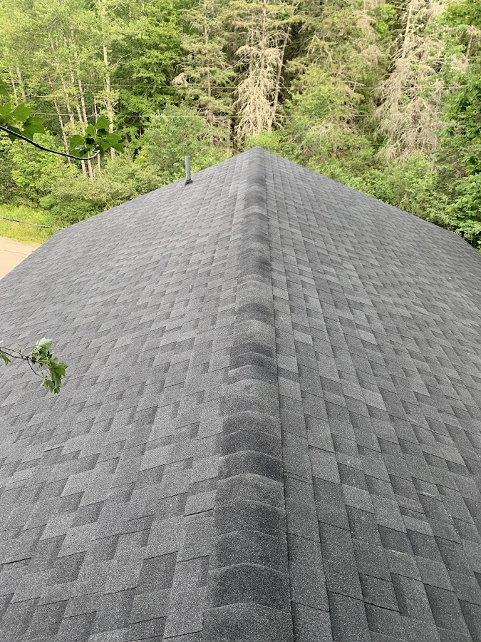Tracy’s Contracting Roofing Repair