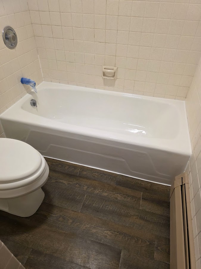 The Tub Refinisher photo