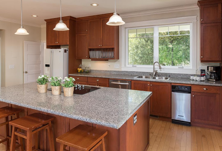 Apex Remodeling Contractor in Oshkosh, WI photo