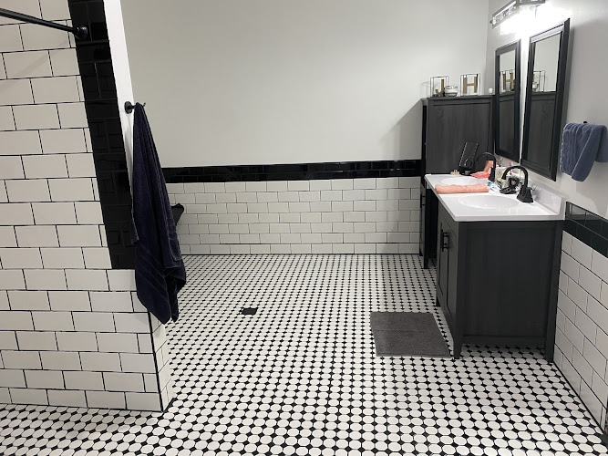 R2 Home Care Contractor in Oshkosh, WI photo