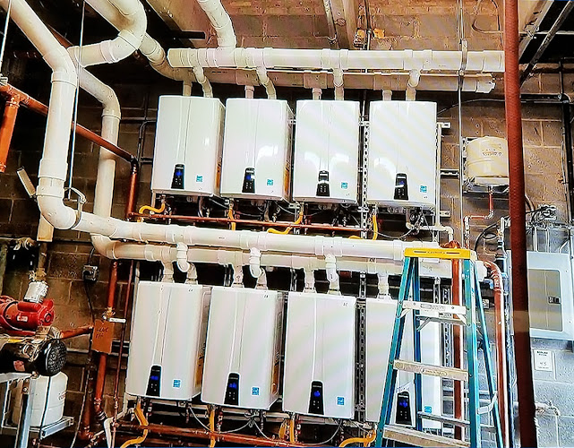 E.R. Tankless & Plumbing Plumber in Peoria, AZ photo