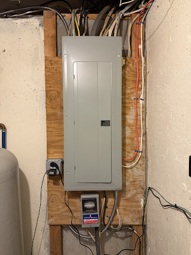 Karysten S. Santos Electrician Plumber in Framingham, MA photo
