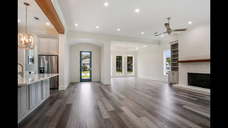 Grimbus Hardwood Floors Contractor in Center Line, MI photo