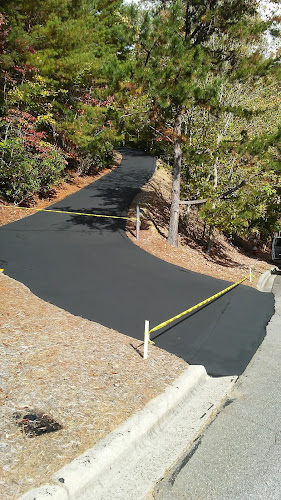 Affordable sealcoating and repairs Contractor in Asheville, NC photo
