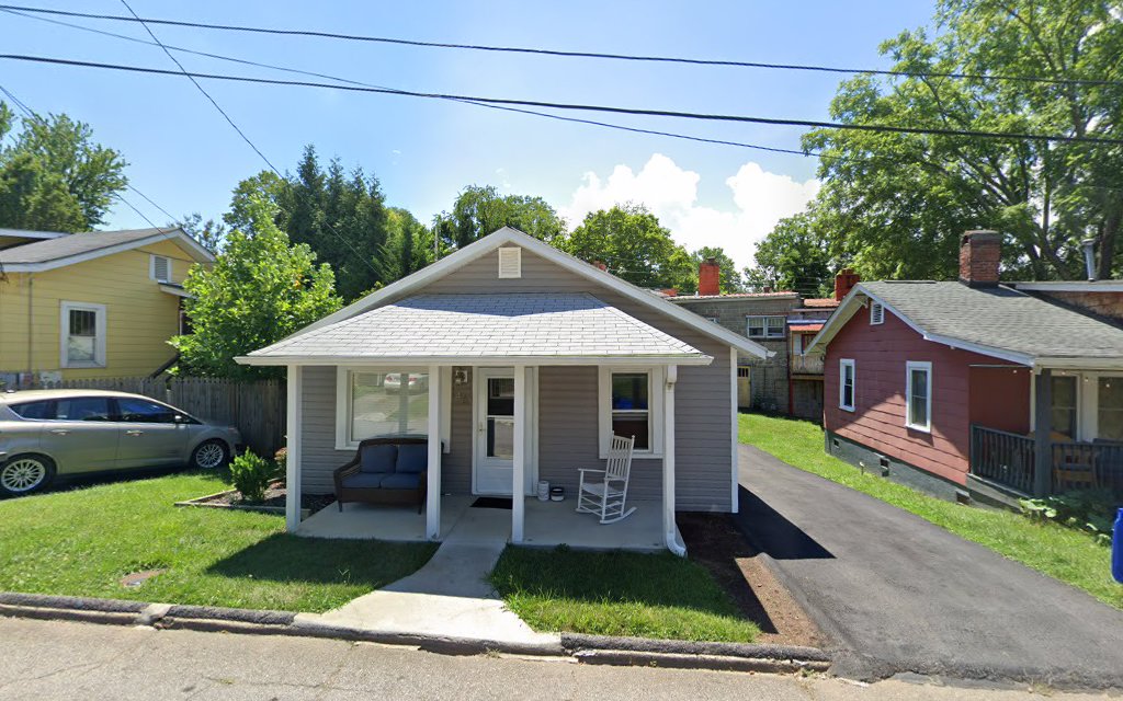 Affordable sealcoating and repairs gallery photo