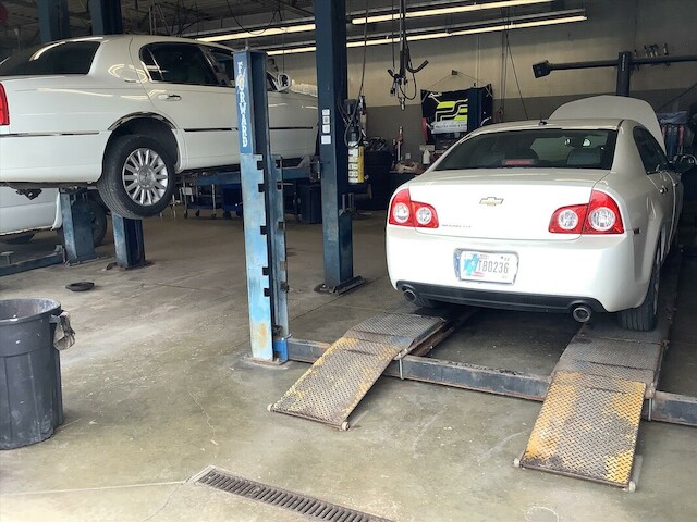Adam’s Auto Repair Auto Repair in Muncie, IN photo