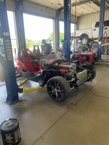Vondy's automotive Auto Repair in Muncie, IN photo