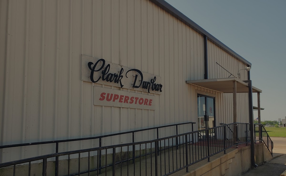 Clark Dunbar FLOORING SUPERSTORE Contractor in Alexandria, LA photo