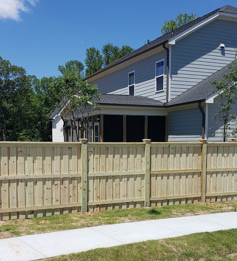 Compton Fence Co Contractor in Durham, NC photo
