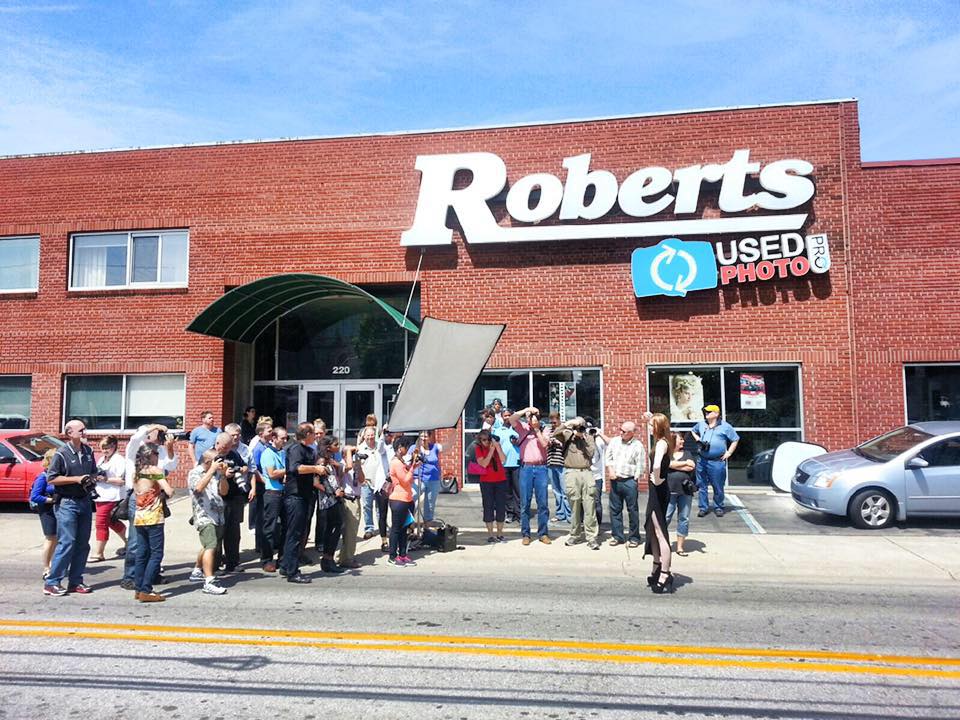 Roberts Camera Mobile Phone Repair in Indianapolis, IN photo