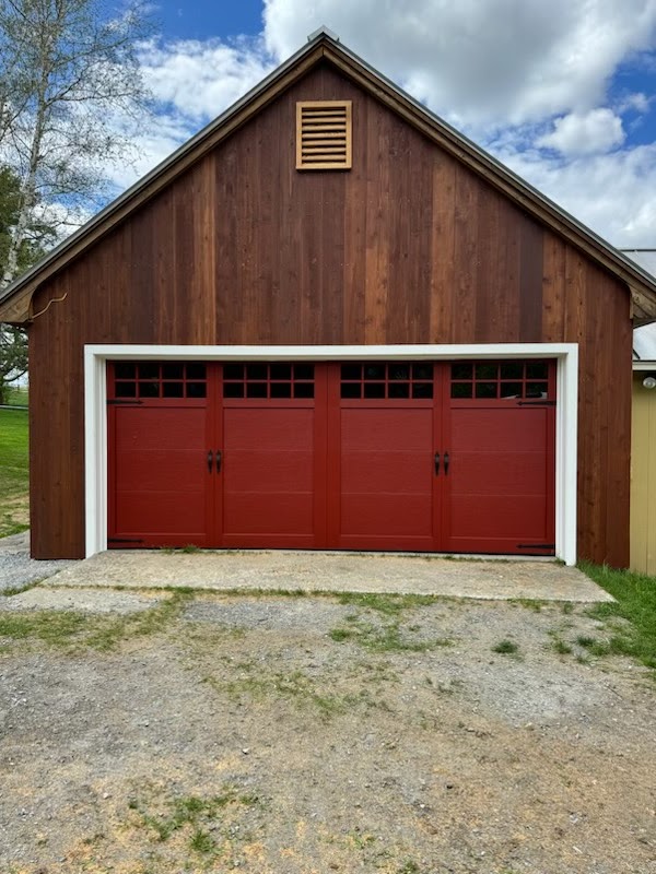 Artisan Garage Door Handyman in Newport, NH photo