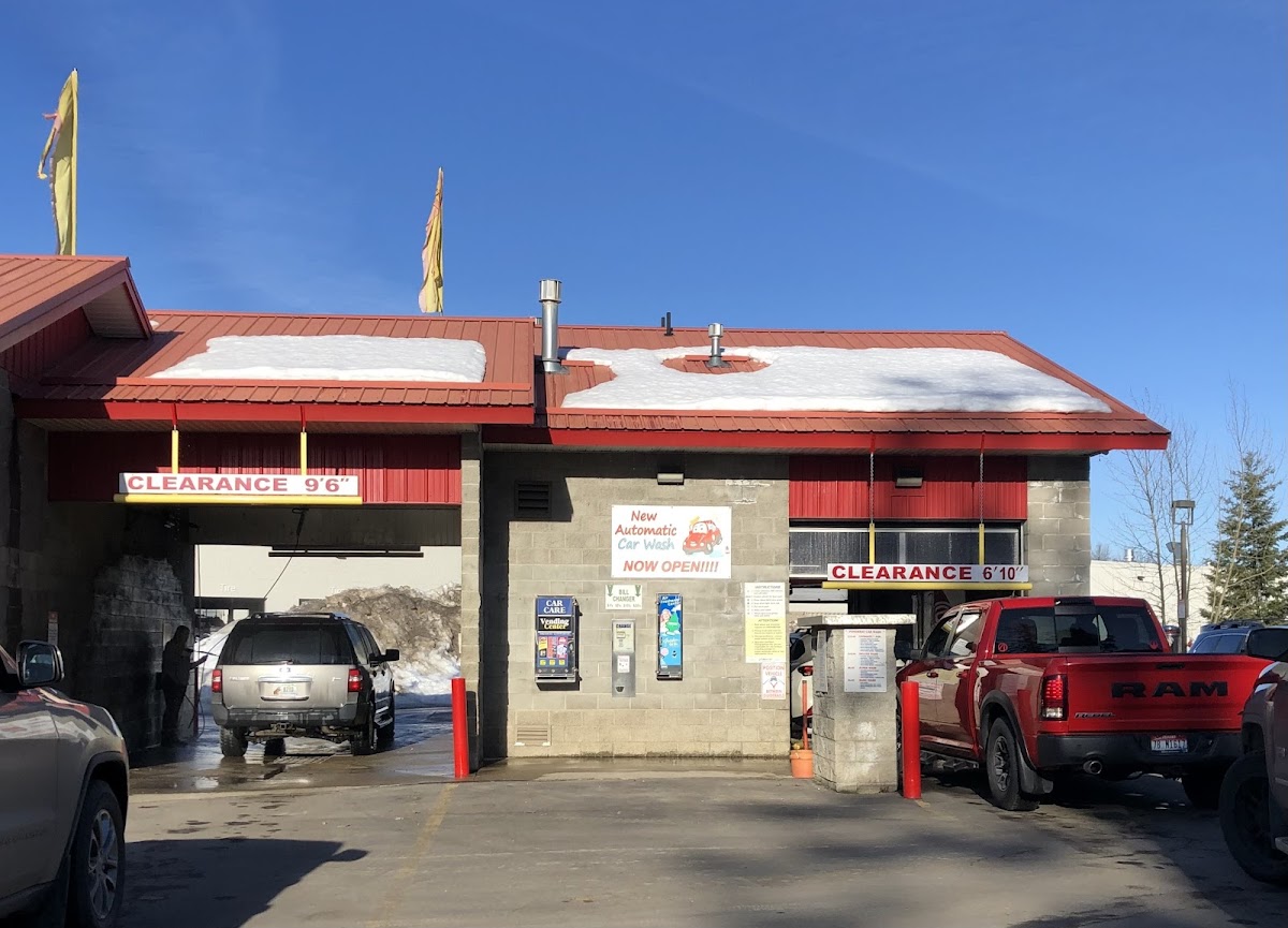 Ponderay Car Wash Janitorial Service in Ponderay, ID photo