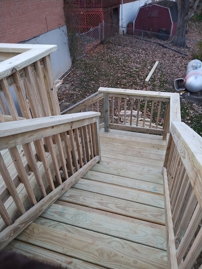 Superior Deck Services LLC Contractor in Independence, KY photo