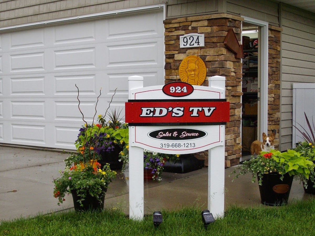 Ed's TV TV Repair in Conroy, IA photo
