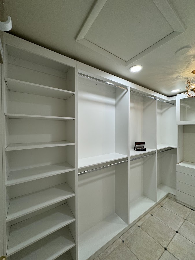 Custom Cabinets for Life Contractor in Hialeah, FL photo