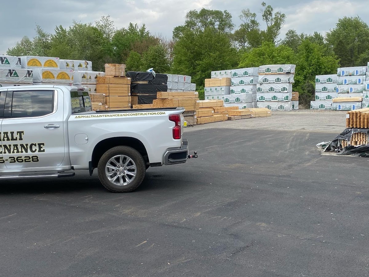 Asphalt maintenance Contractor in Elkhart, IN photo