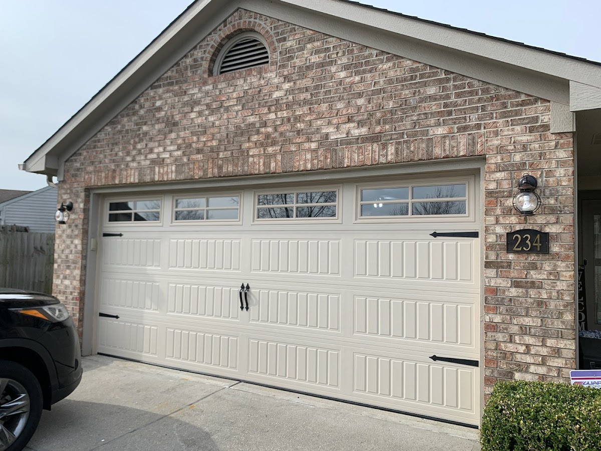 Superior Garage Door Systems, Inc. Garage Door Repair in Brownsburg, IN photo
