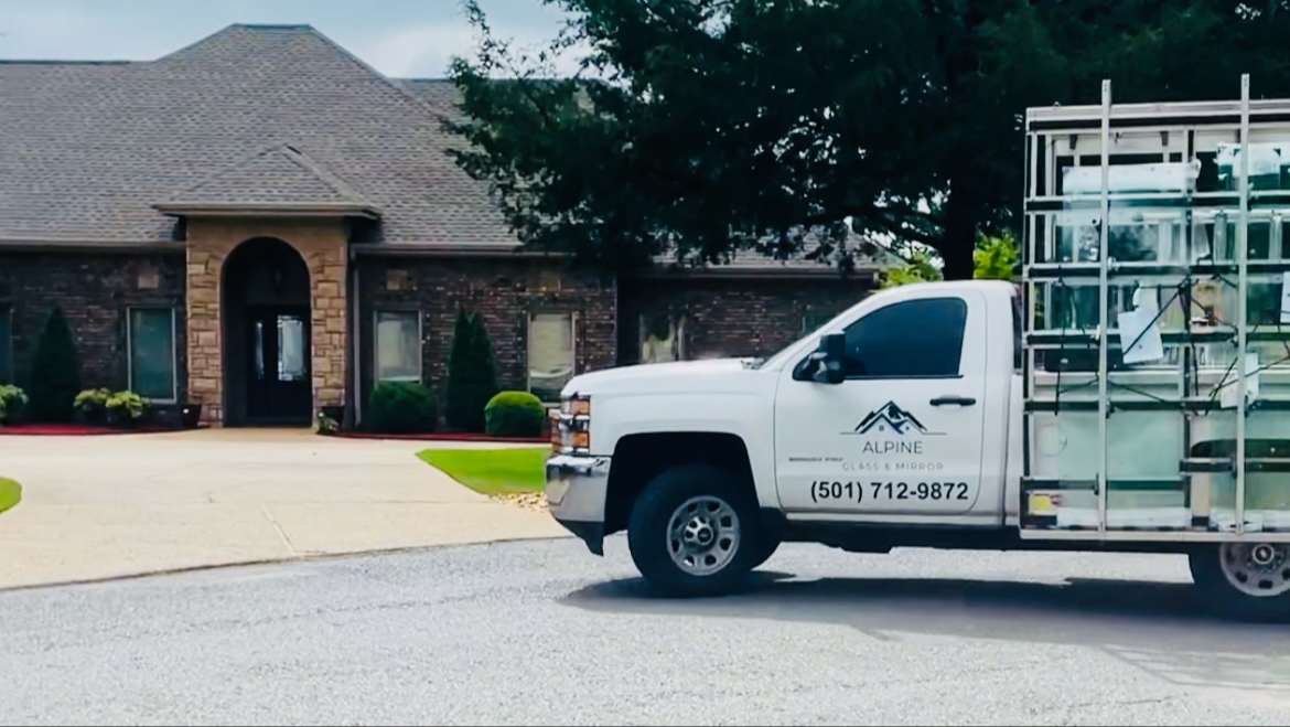 Alpine Glass & Windows Contractor in North Little Rock, AR photo