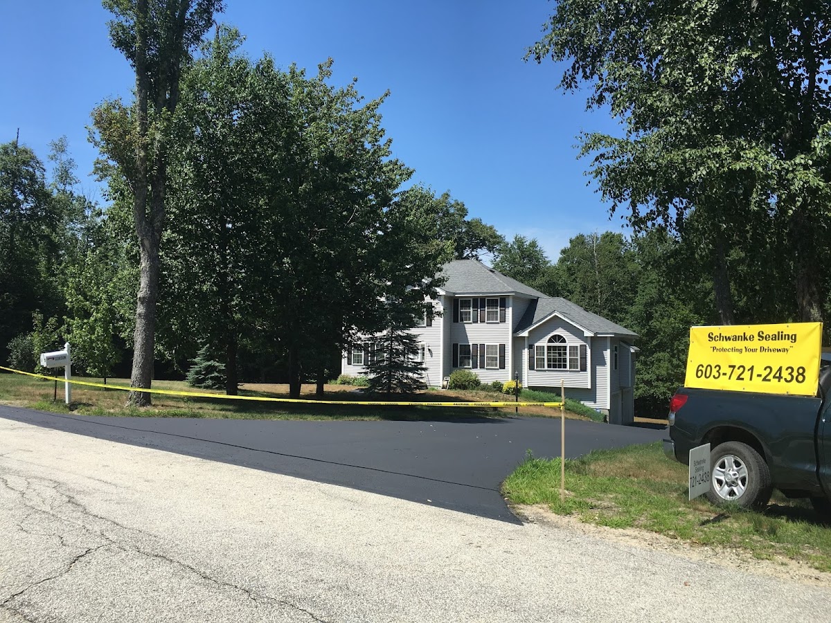 Schwanke Sealing LLC Contractor in Nashua, NH photo