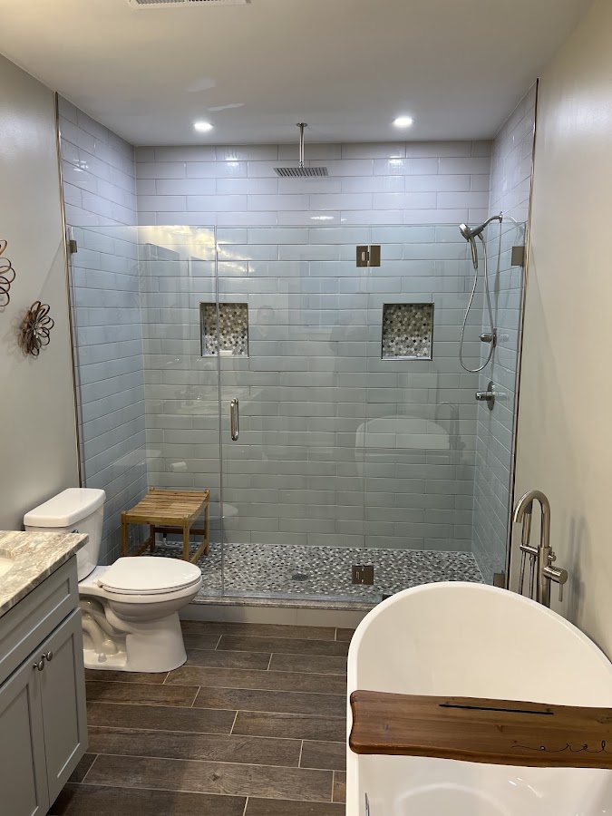 Alabama Tub & Tile Plumber in Montgomery, AL photo