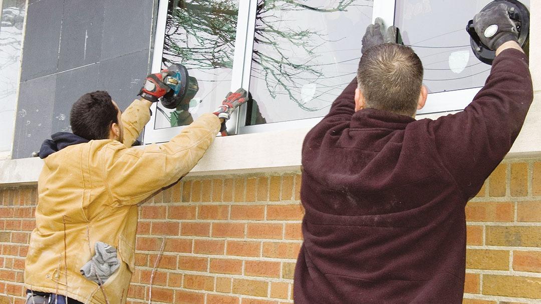 Best Glass Co, Inc Contractor in Montgomery, AL photo