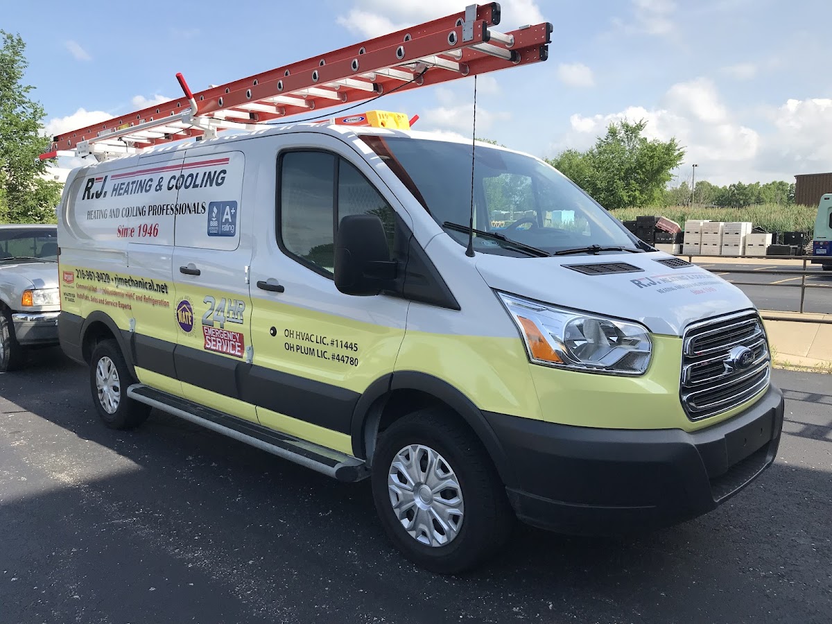 R.J. Heating & Cooling Plumber in Cleveland, OH photo