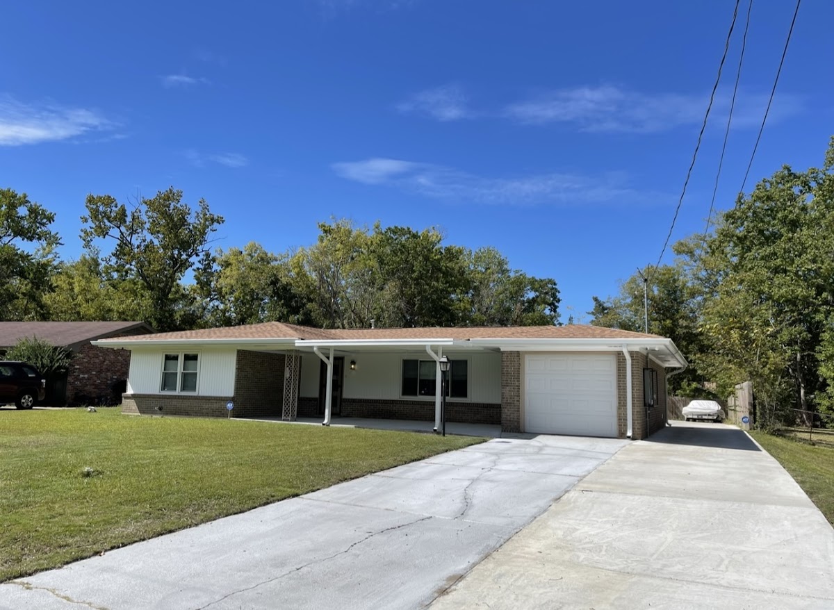 Sanford and Associates LLC Roofing Repair in Montgomery, AL photo