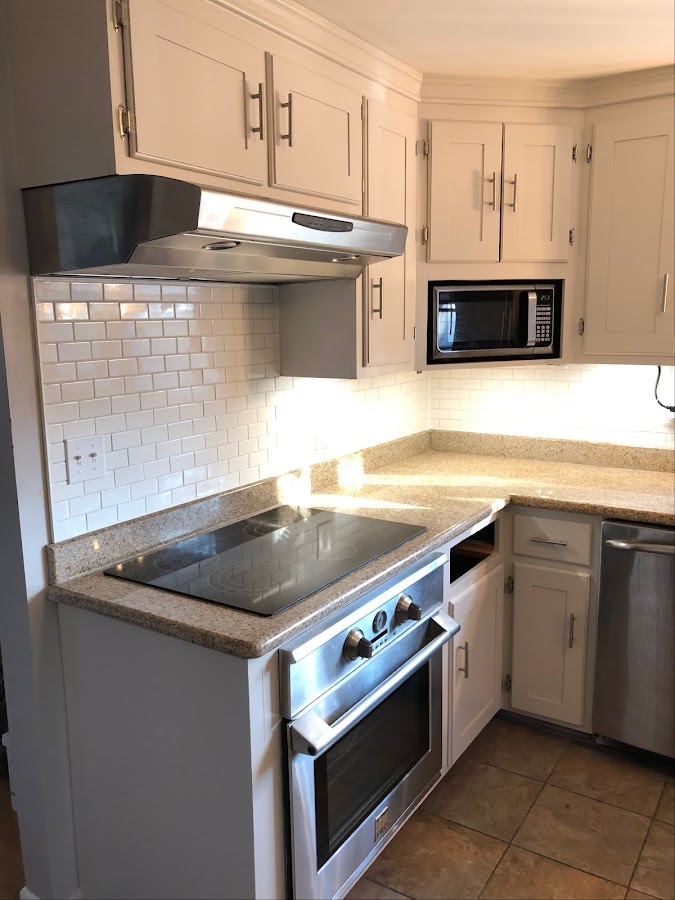 Distinctive Countertops LLC Contractor in Wolcott, CT photo
