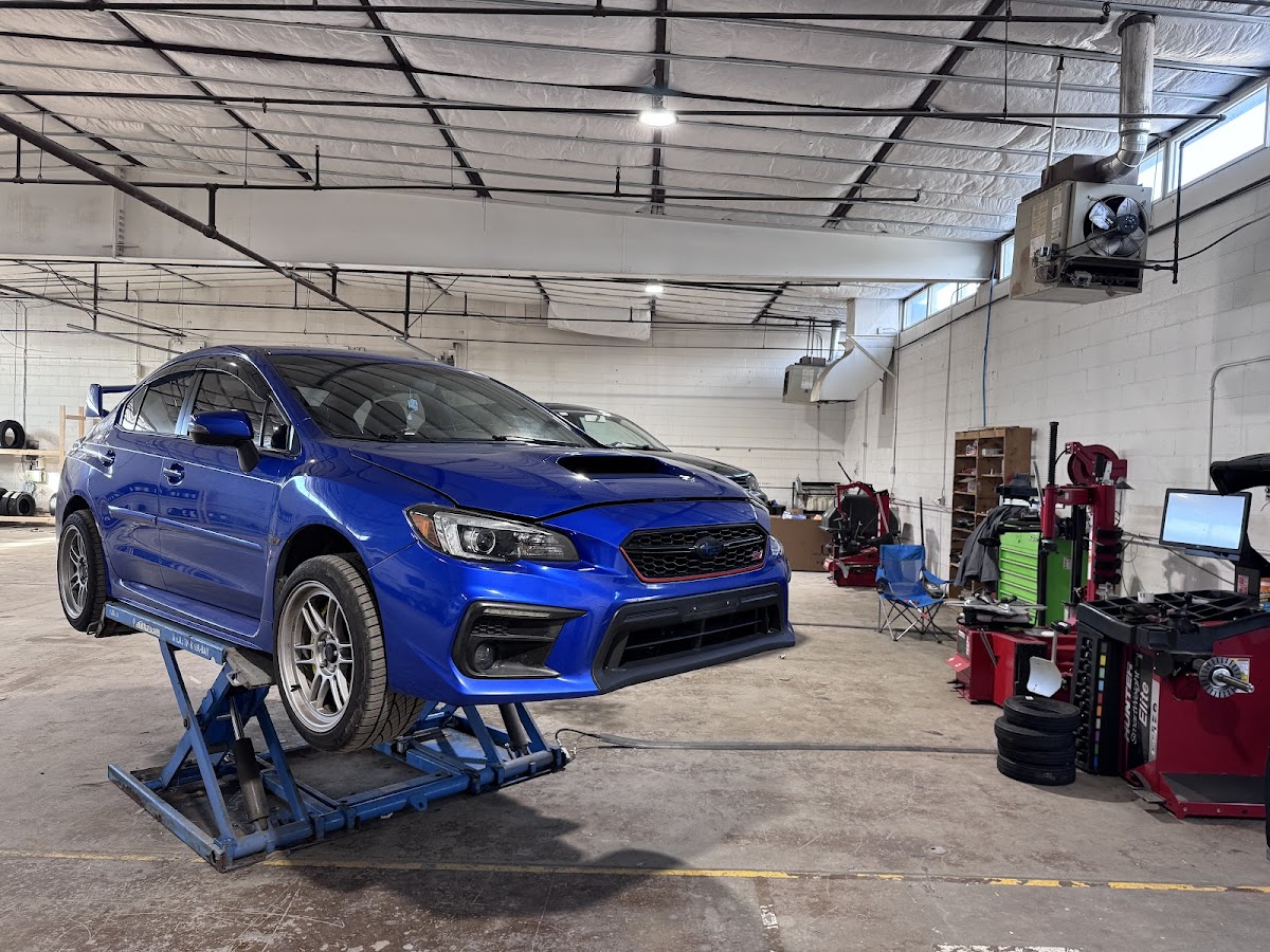 Rapid Tire and Repair Auto Repair in Pocatello, ID photo