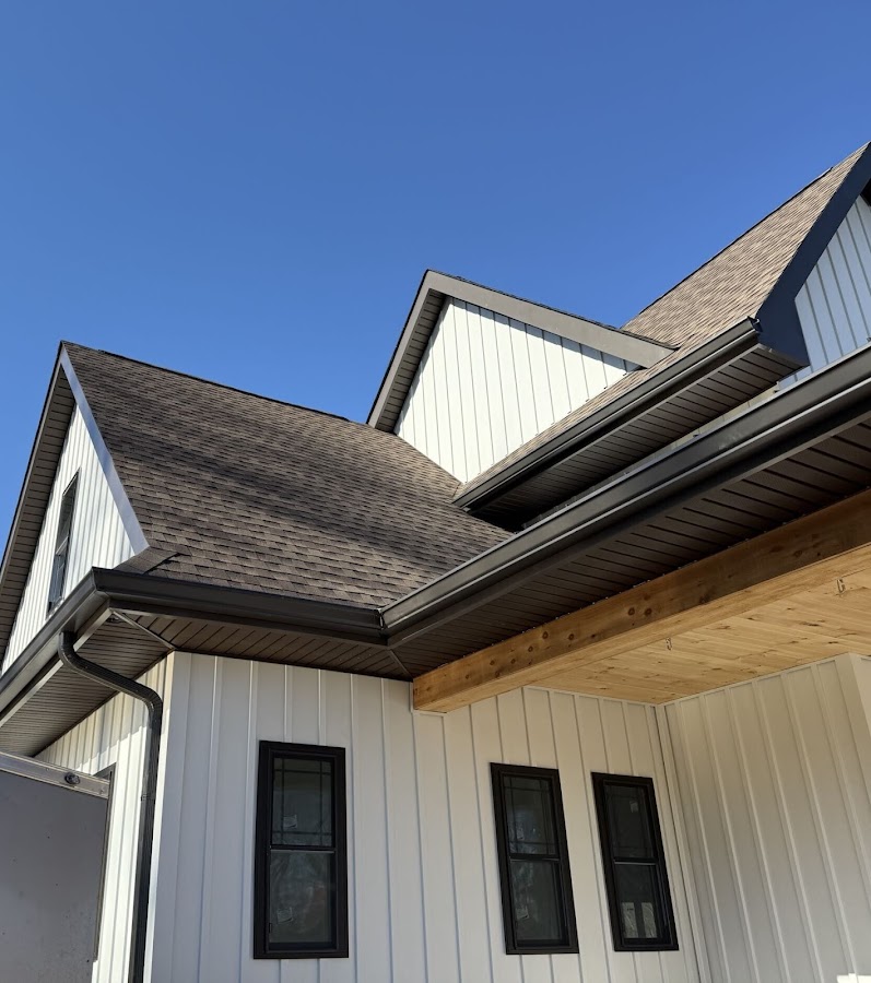 The Gutter Professionals Roofing Repair in Clarksville, TN photo