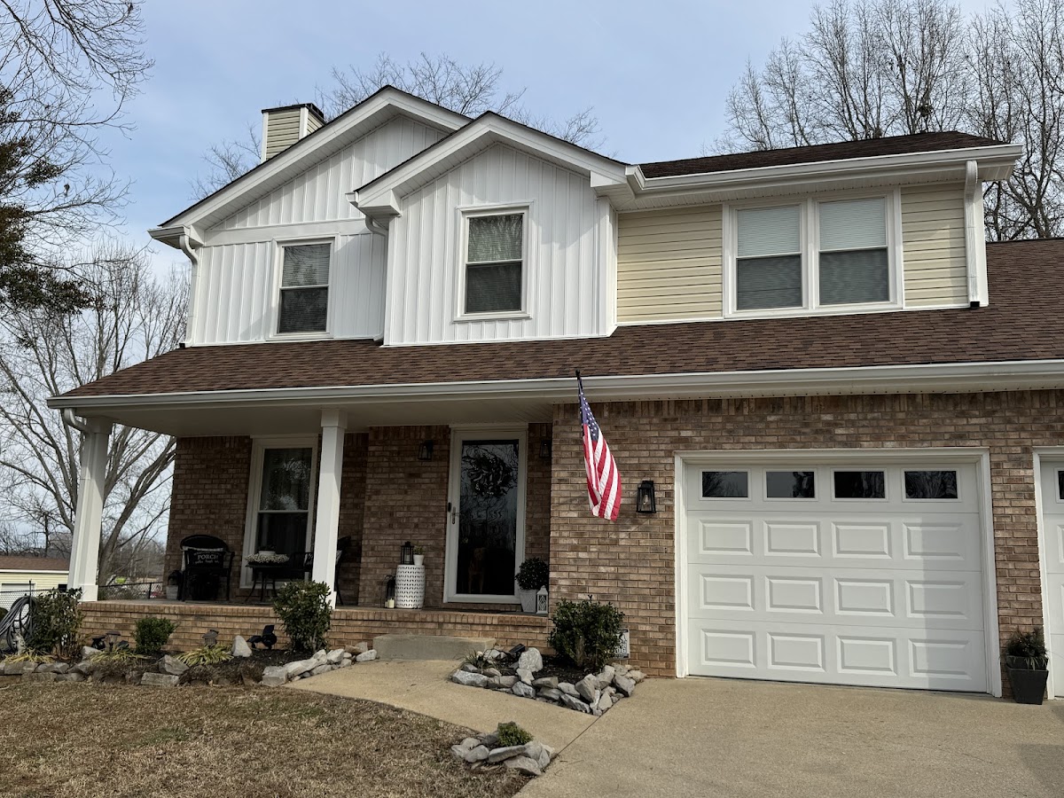 Jerry's Roofing, Siding, & Gutters Roofing Repair in Clarksville, TN photo