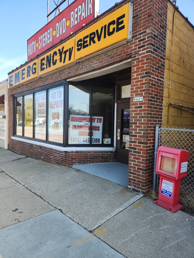 Emergency TV Service TV Repair in Milwaukee, WI photo