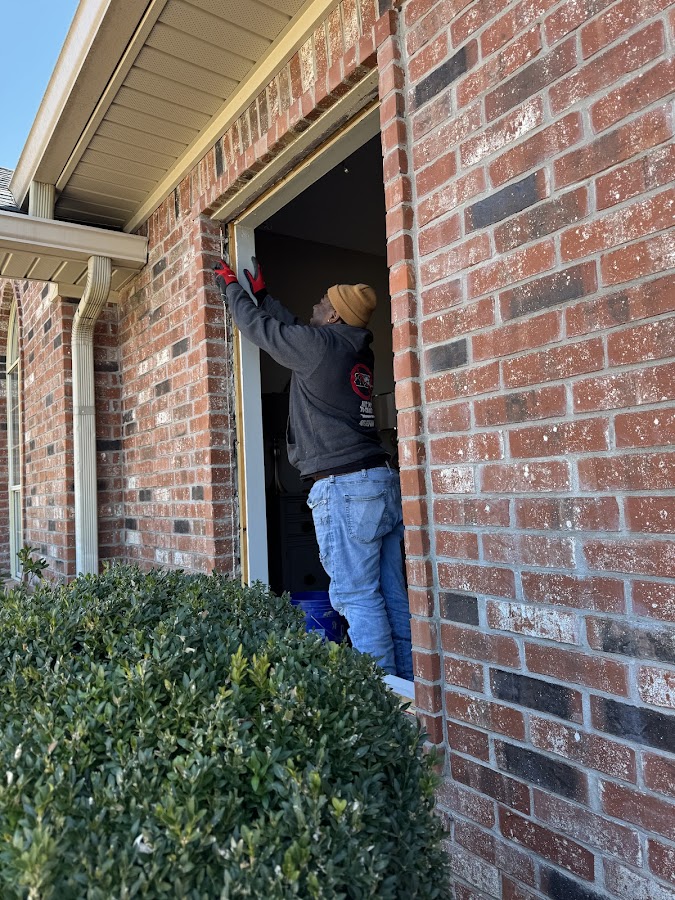 Custom Glass Auto Repair in Conway, AR photo