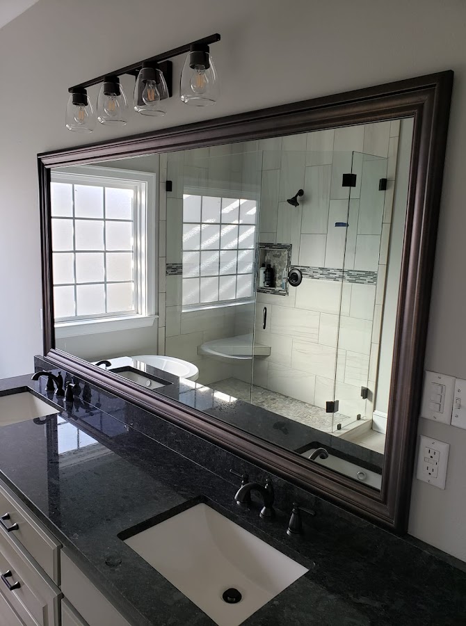 Hiegel H&S Glass, Inc. Contractor in Conway, AR photo