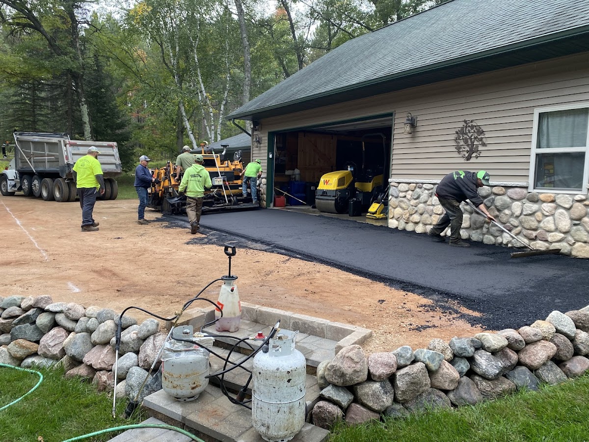 Martiny Paving Contractor in Green Bay, WI photo