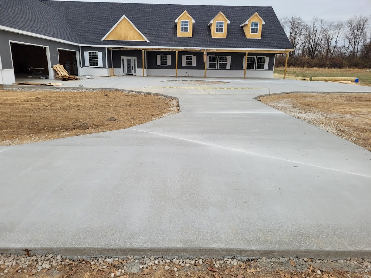 R & S Concrete, LLC Contractor in Terre Haute, IN photo