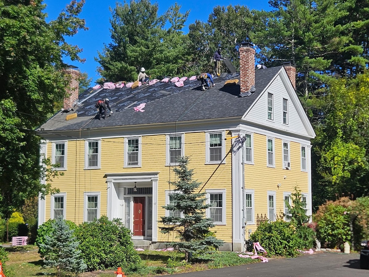 Manny's Roofing Roofing Repair in Pelham, NH photo