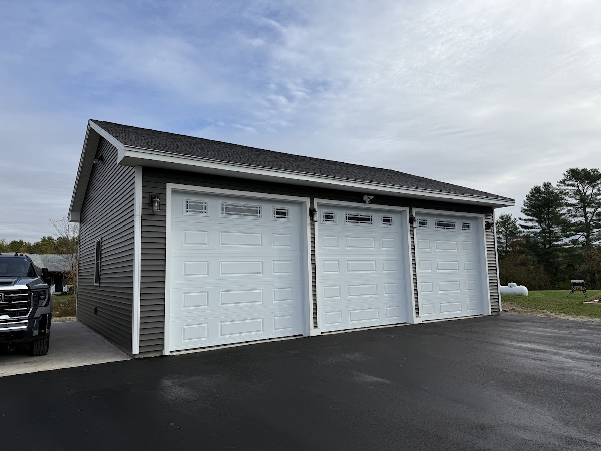 Howes To Home Remodeling Contractor in Lewiston, ME photo