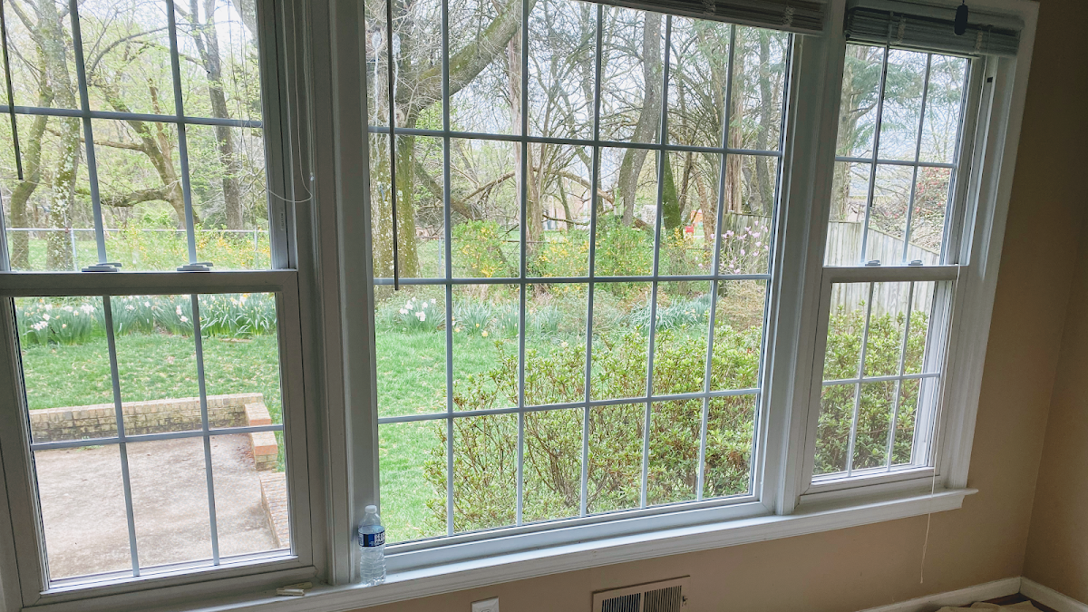 Metro Windows and Glass Repair LLC Plumber in 2035 Arlington Blvd Suite A 2035, VA photo
