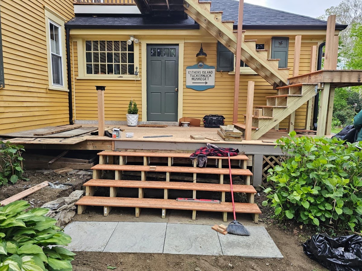 RT Home Improvements LLC Flooring Contractor in Newport, RI photo