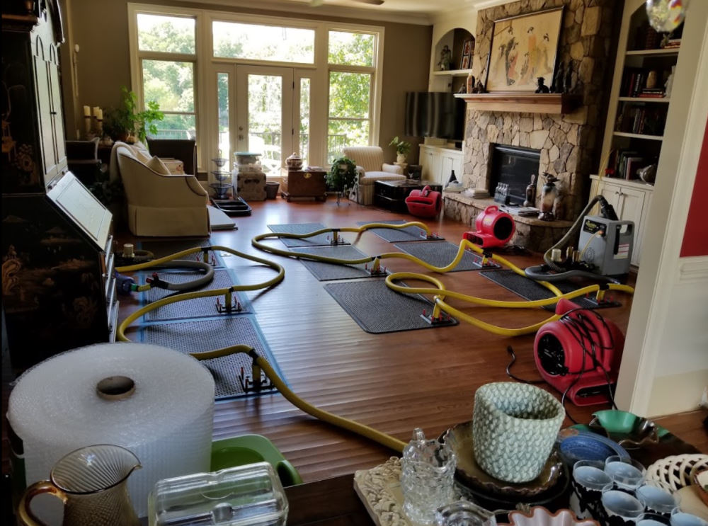 Cleaning Pros LLC Contractor in Danbury, CT photo