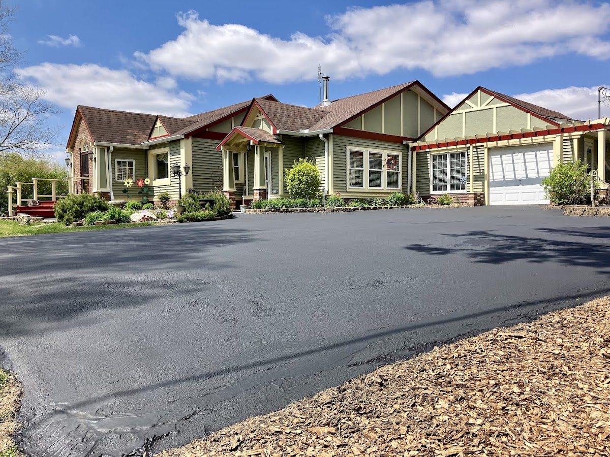 May Sealing LLC Contractor in Noblesville, IN photo